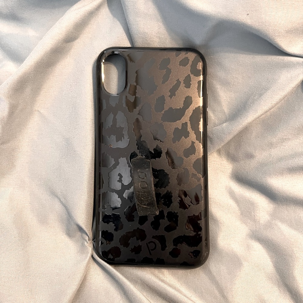 iPhone XR Loopy Case in Midnight Leopard